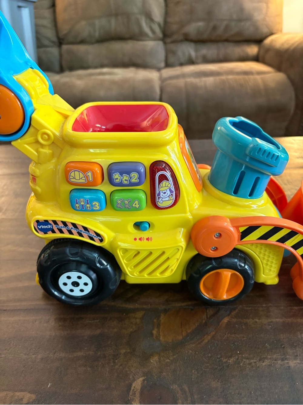 Vtech Interactive Construction Truck Toy with 3 Balls